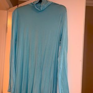 Piko tunic length turtleneck top